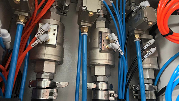 壓鑄真空機(jī)專(zhuān)用閥——意大利原裝進(jìn)口OMAL氣動(dòng)梭閥